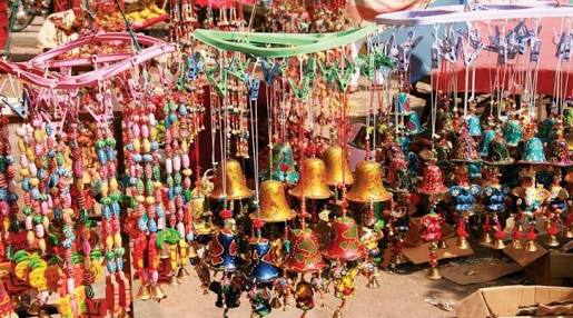 The best shopping street of Jaipur; SIREH DEORI BAZAAR - Jaipur Explore A Travel & Lifestyle Magazine