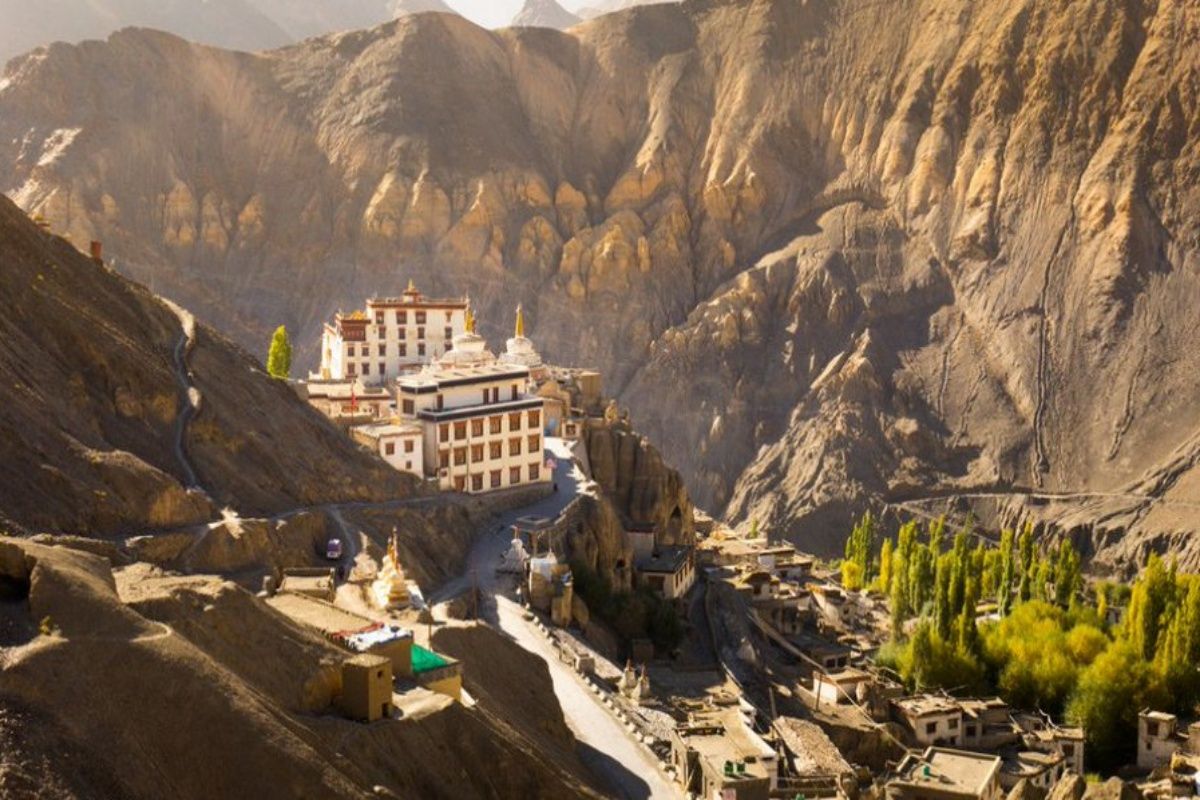 Did You Know About Moonlands Of Lamayuru Here Is A Guide To These Unique Lunarscape In India
