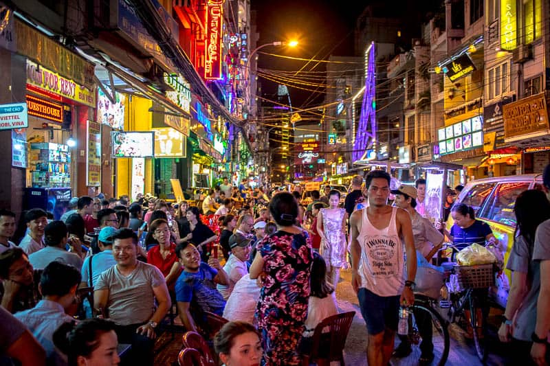 Bui Vien Street: Nightlife Heaven for the Youth & Backpackers in Saigon