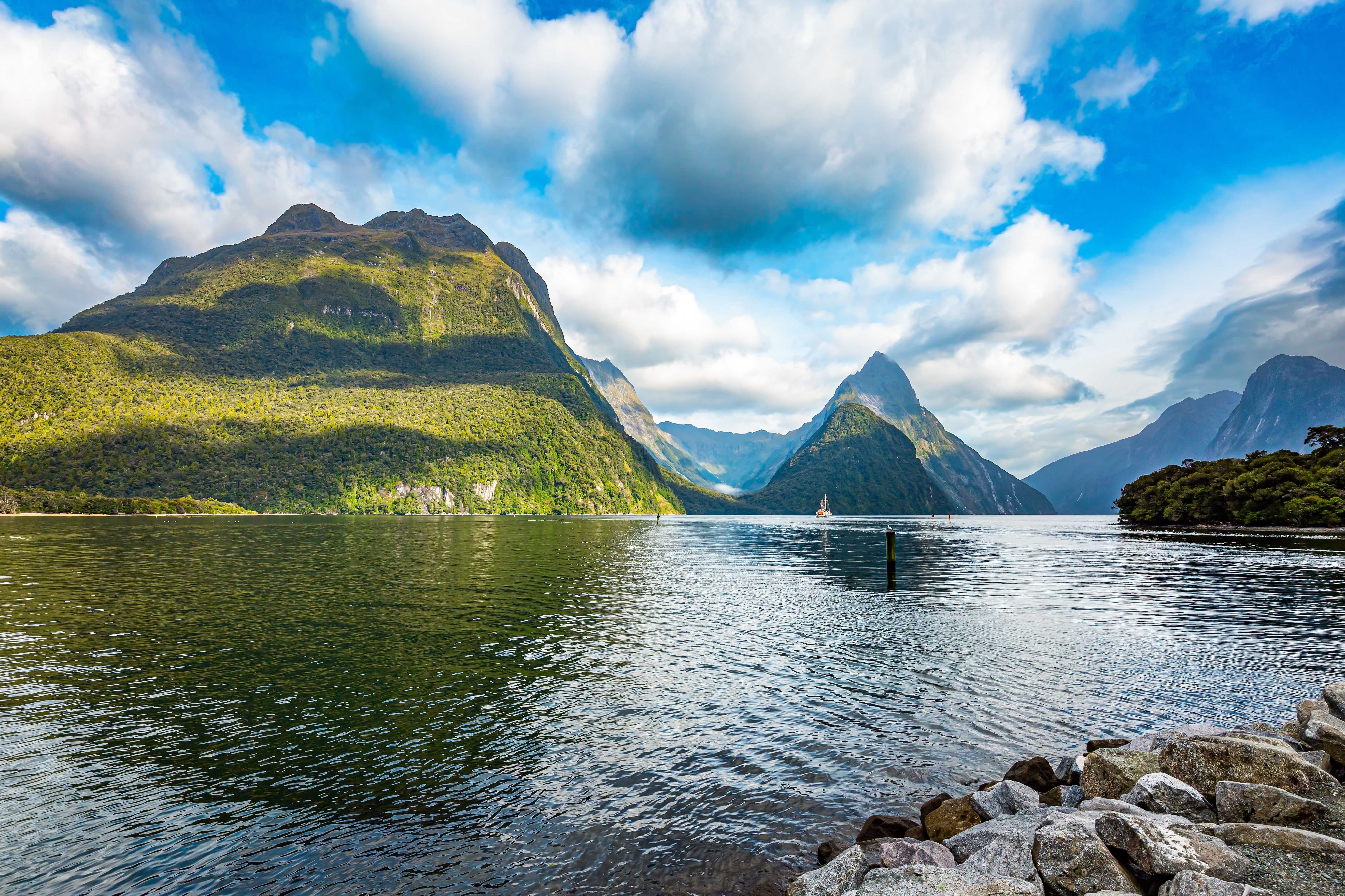 Get to Know Fiordland National Park: New Zealand's Natural Paradise | Lindblad Expeditions