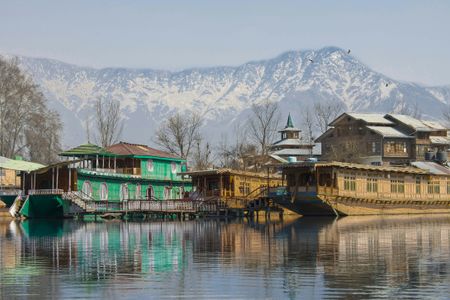 Best Time to Visit Kashmir: A Seasonal Guide for Travelers