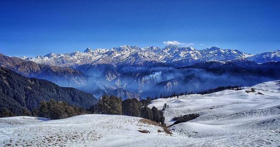 Dayara Bugyal Trek: A Perfect Himalayan Adventure