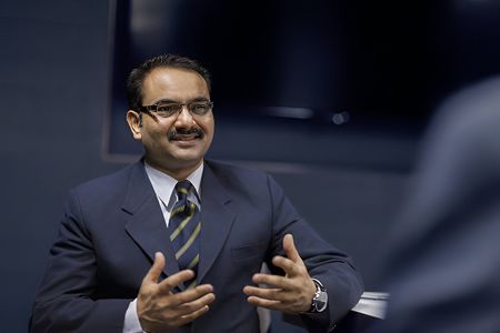 Vinay Mehra’s Approach to Managing Crisis Situations
