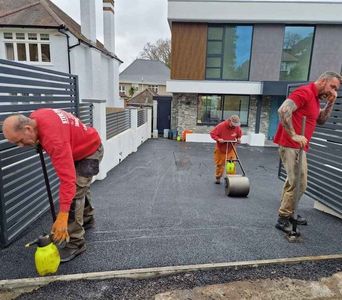 Driveway Maintenance West Moors: MJP Driveways’ Pro Tips