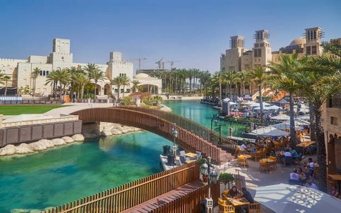 Ultimate Guide to Dubai Parks and Resorts: Top Attractions & Rides