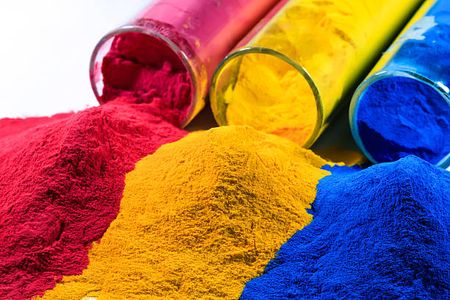 Is Epoxy Pigment Powder Better Than Liquid Dyes?