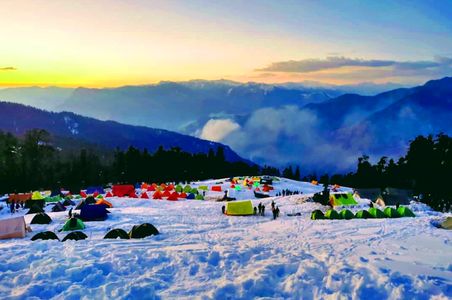 Dayara Bugyal Trek: Walking Through the Meadows of Heaven