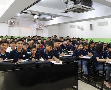How to Choose the Top Coaching in Sikar for Your Goal