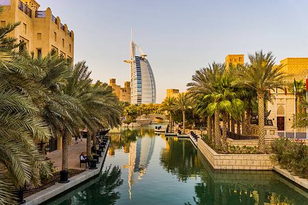 Top UAE Destinations Near Dubai for Spring Travelers