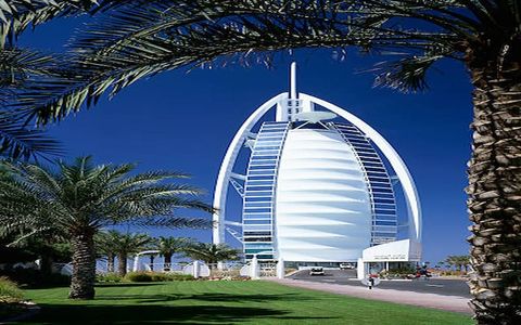 Burj Al Arab Tour: Step Into Dubai’s Most Exclusive Experience