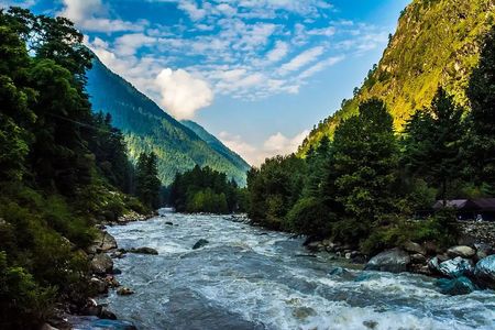 Kasol to Kheerganga: The Ultimate Himalayan Escape from Delhi