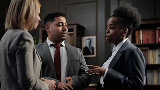 How Immigration Lawyers Help with Green Card Cases?