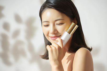 Which Skincare Is Better: Japanese or Korean Skin Care Routine?