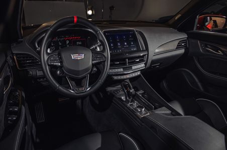 Arrive in Style and Comfort with Famous Drive: Your Premier Hamptons Transportation Solution