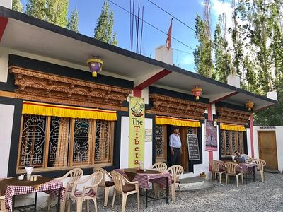 Tibetan Kitchen in Ladakh – A Taste of the Himalayas on Your Plate