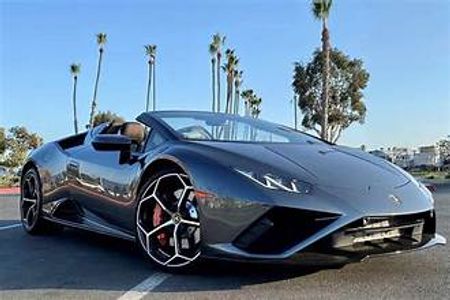 Experience the Elegance of Travel with Luxury Car Rental