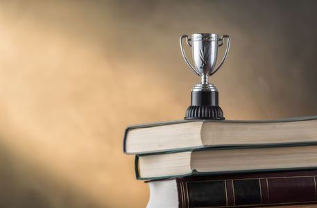 Top Insights from the Best IUL Books of the Year