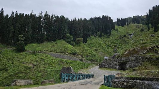 Hampta Pass for Beginners: A Trekker’s Guide to Challenges & Preparation