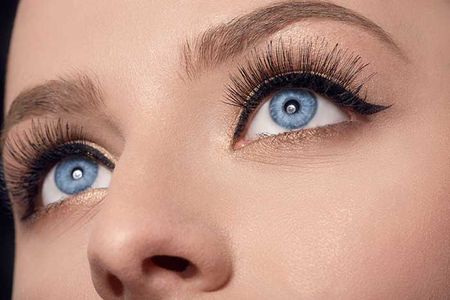 Eyebrow Transplant for Alopecia Patients: A Hopeful Solution