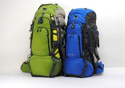 Top Factors to Consider When Working with USA-Based Backpack Factories
