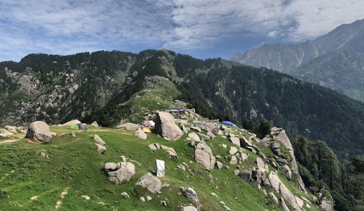 Start Your Trekking Journey with These 5 Easy Treks in Himachal Pradesh