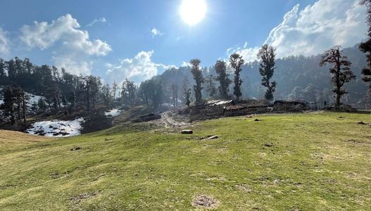 10 Reasons to Trek Dayara Bugyal in the Monsoon Season If you are looking for a peaceful and beautif