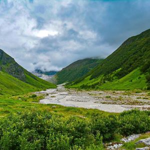 Complete Guide to Valley of Flowers and Hemkund Sahib Trek Distance