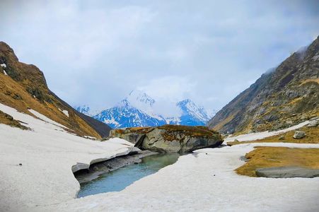 Marinda Tal: An Underrated Lake Near the Har Ki Dun Trek