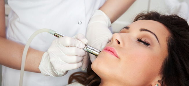 Regain Confidence with Scar-Free Skin