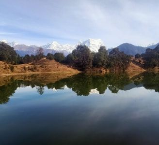 Offbeat Monsoon Escape: Exploring Deoriatal When the Clouds Touch the Lake