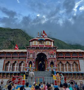 Badrinath Temple: One of the Char Dham and 108 Divya Desham