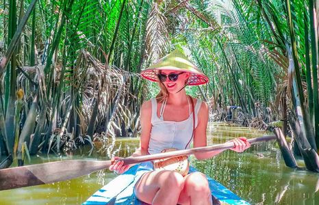 Winding Waters and Floating Worlds: A Storybook Journey Through the Mekong Delta