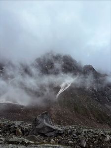 7 Himalayan Routes Where Nature and Faith Walk Together