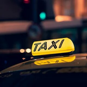My Experience with Saudia Taxi – Comfortable Rides for Makkah Ziarat