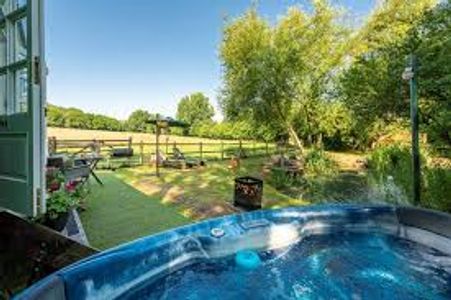 Top Don’ts When Booking Accommodation in Wales