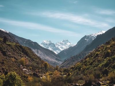 Comparing Har Ki Dun Trek: Winter Chill vs. Summer Bliss