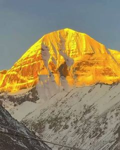 7 Sacred Peaks of the Himalayas You Must Experience