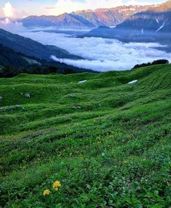 Explore the Himalayas: 5 Breathtaking Treks to Start from Manali