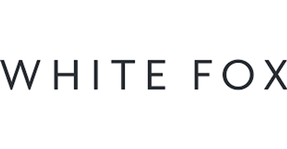 White Fox Hoodie – Comfort Meets Everyday Style