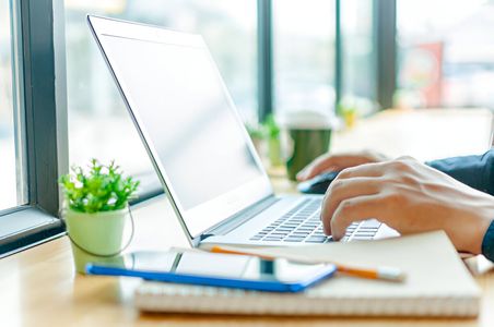 How ERP Software Simplifies Daily Business Management in Saudi Arabia
