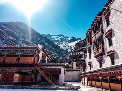 10 Himalayan Spots in India Perfect for Cultural Immersion and Traditions