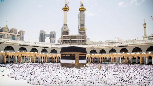 Affordable Umrah Packages 2025 | Best Travel Deals