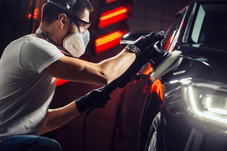 Essential Tools Every Car Detailing Enthusiast Needs