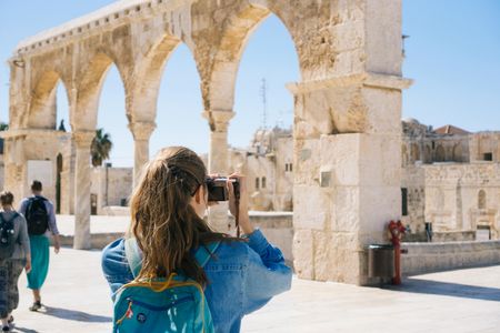 Experiencing the World in Style: A Guide to High-End Journeys
