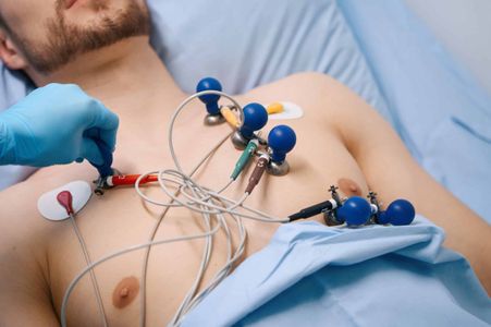 Role of an EKG Technician – Key Responsibilities