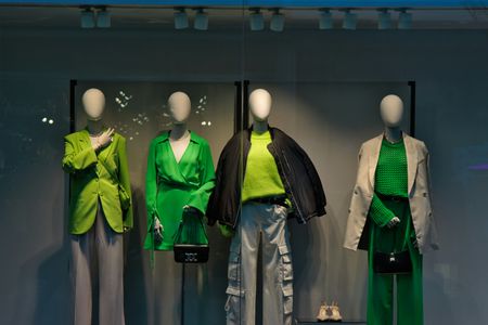 Top Trends in Modern Corporate Uniform Designs