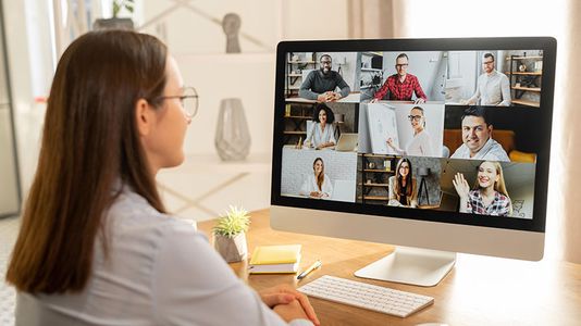 Using Staffing Services to Adapt to Remote Work Trends
