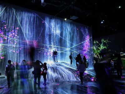 How Long Does a Visit to the Theatre of Digital Art Dubai Last?