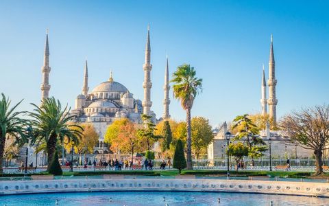 Best Time to Visit Istanbul for Weather and Festivals