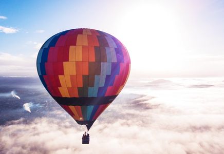Soaring Above the Himalayas: A Complete Guide to Hot Air Balloon Ride in Manali